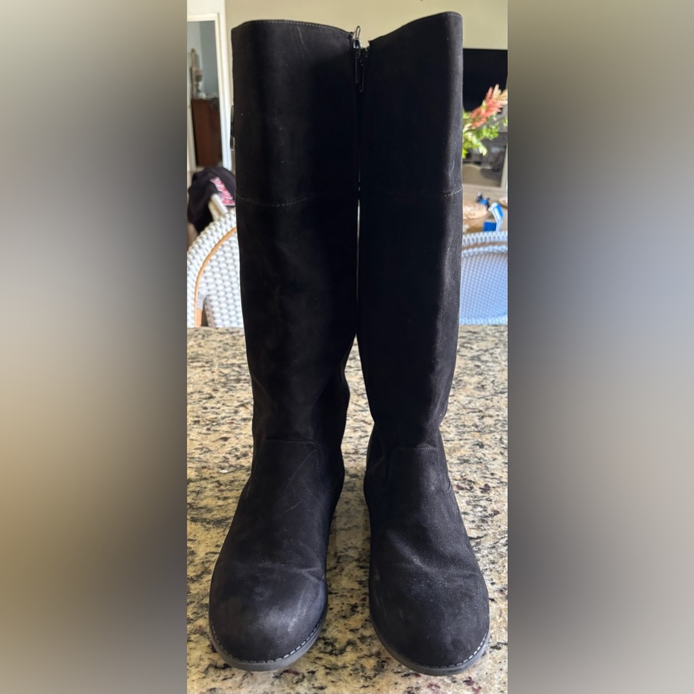 Girls Micheal Kors Tall Boots/ Size 4
